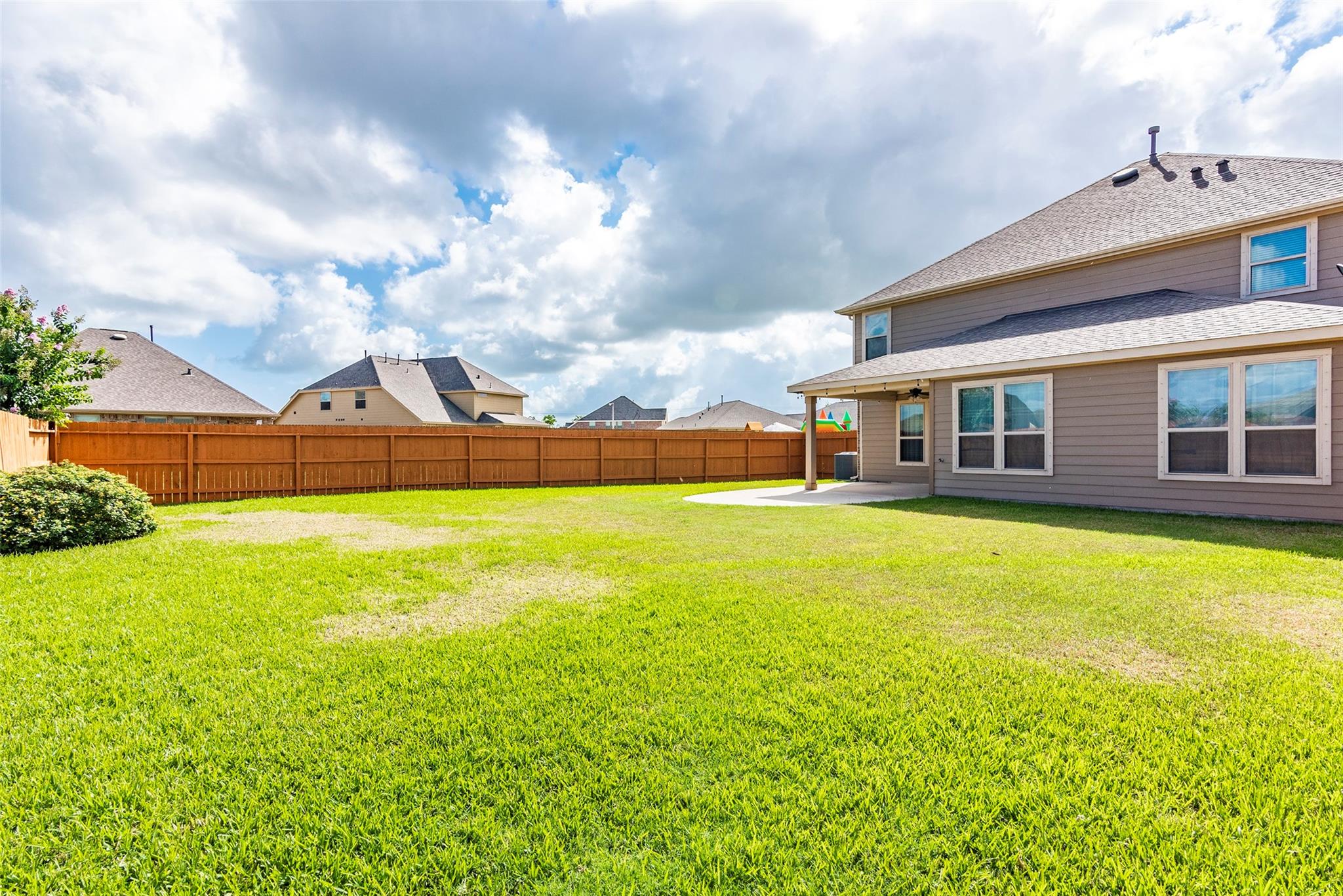 2833 Mezzomonte Lane