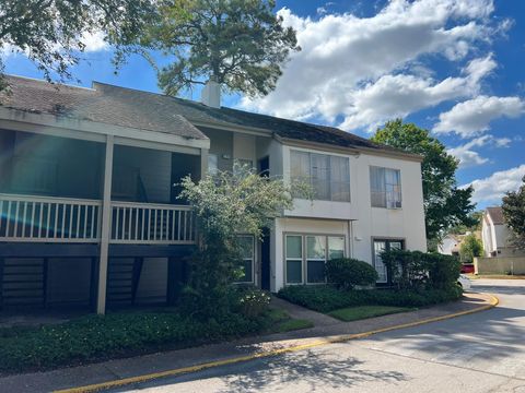 Photo of 2100 Tanglewilde Street #750, Houston, TX 77063 (MLS # 55771245) Photo of 2100 Tanglewilde Street #750, Houston, TX 77063 (MLS # 55771245)