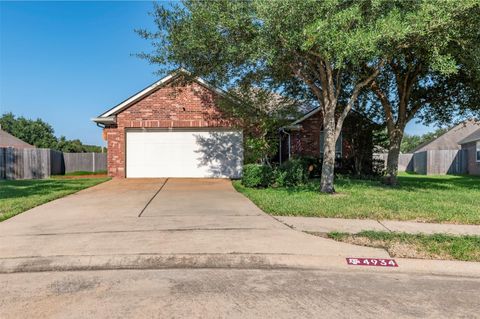 Photo of 4934 Bonny Loch Lane, Houston, TX 77084 (MLS # 98508652)