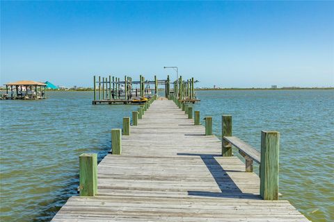 Tiny photo for 8407 Teichman Road, Galveston, TX 77554 (MLS # 97757767)