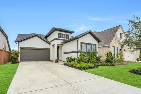 Photo of 24830 Yellow Spruce Circle, Katy, TX 77493 (MLS # 96953136)