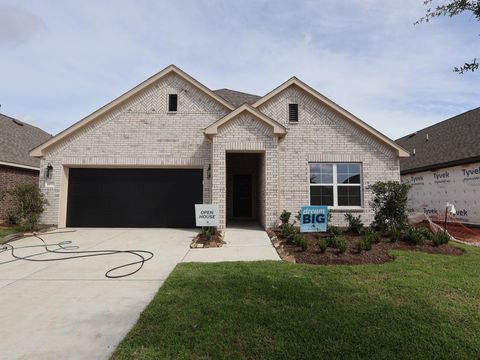 Homes For Sale - 14013 Baikal Manor Drive<br/> Galveston County, Santa Fe, TX 77510