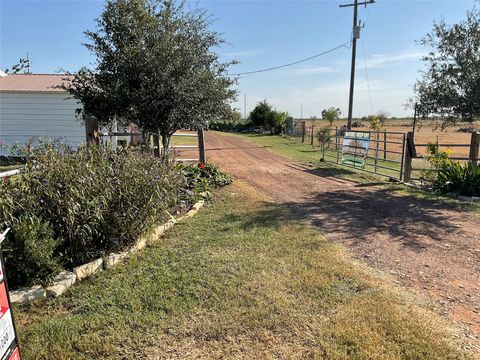 Photo of 12893 Fm 1887 Road, Hempstead, TX 77445 (MLS # 64172200) Photo of 12893 Fm 1887 Road, Hempstead, TX 77445 (MLS # 64172200)