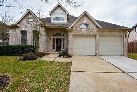 Photo of 22202 Bent Bridge Lane, Richmond, TX 77469 (MLS # 5192431)