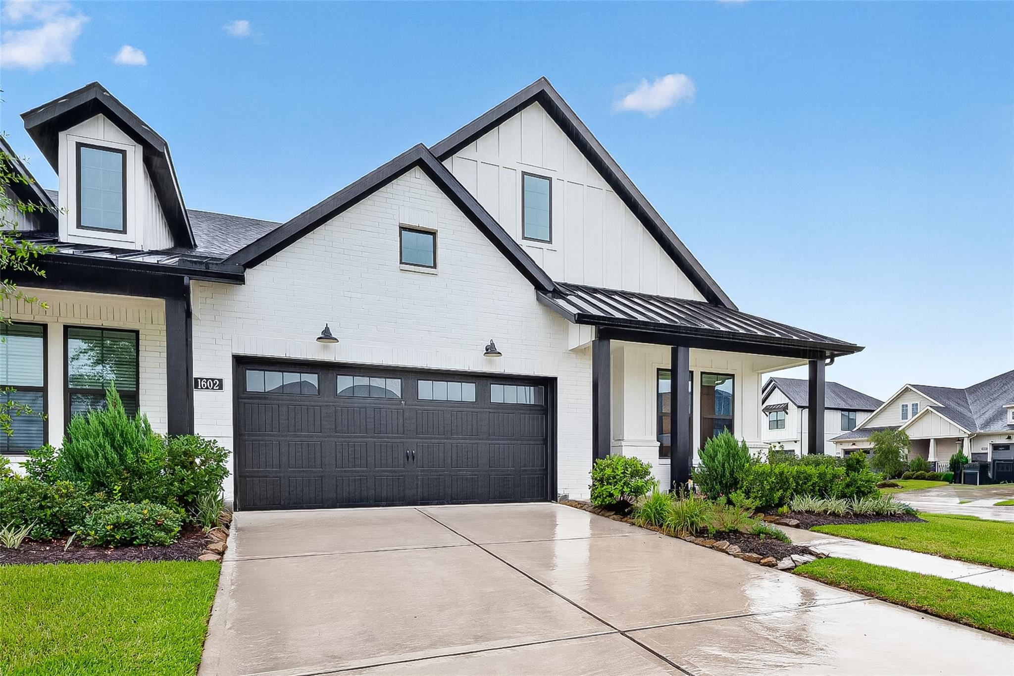 1602 Harvest Lake Drive