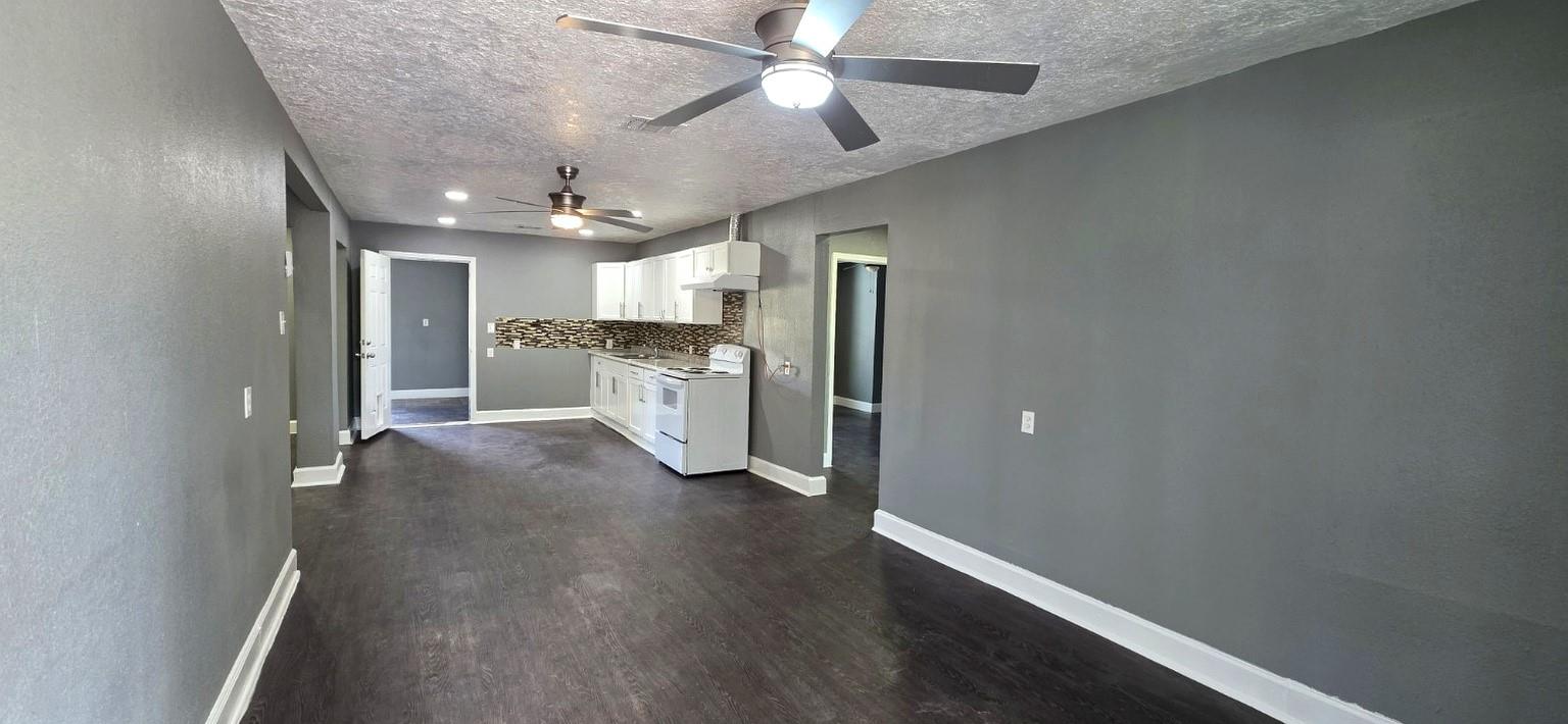5701 County Road 288 7