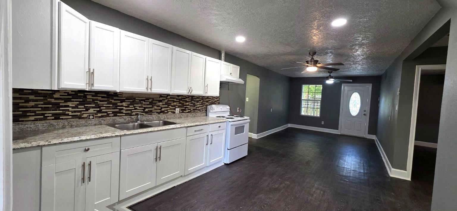 5701 County Road 288 7