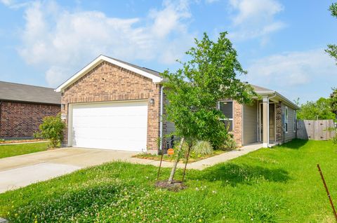 Photo of 11614 Moonstruck Lane, Houston, TX 77048 (MLS # 50827881)