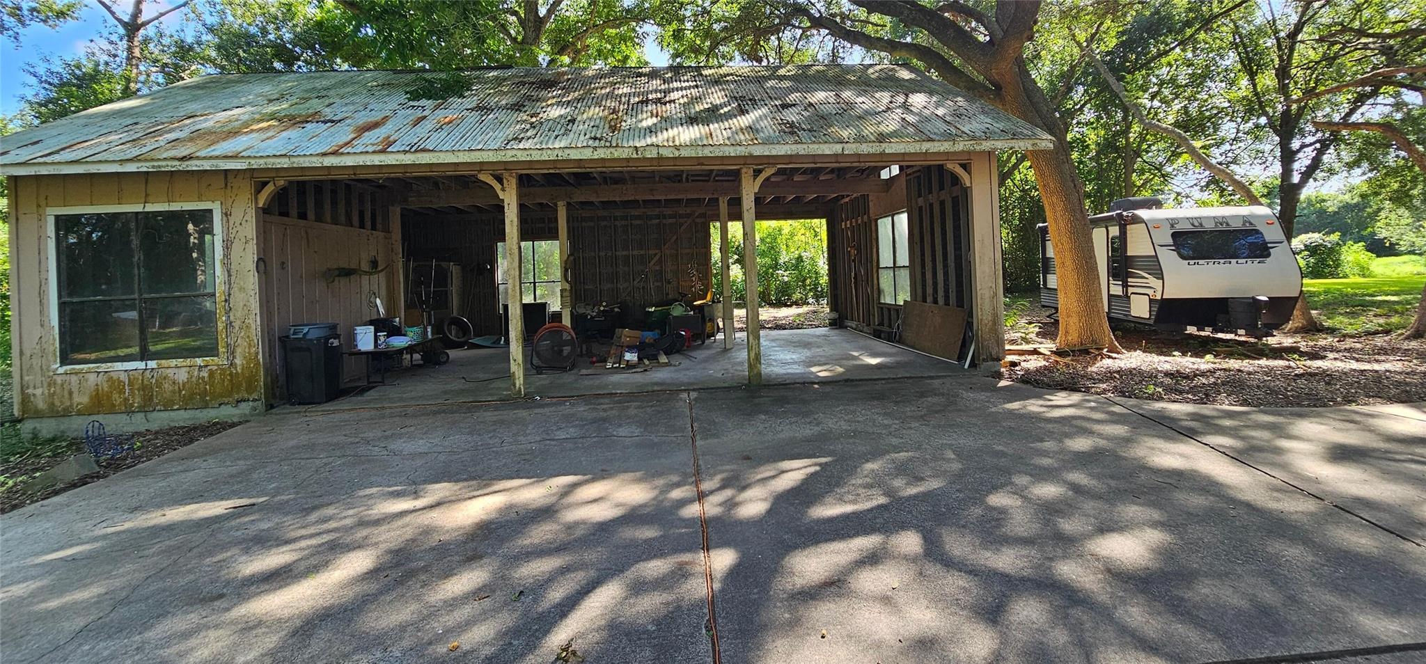 900 Bauer Avenue