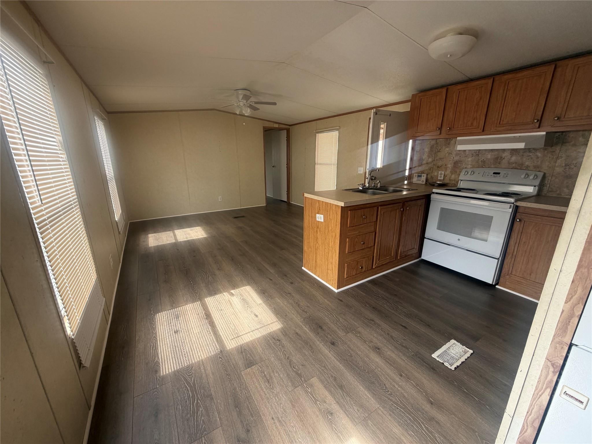 601 Clear Lake Road B