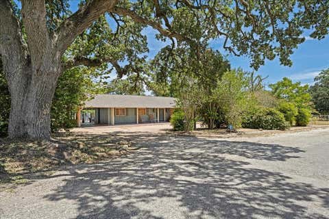 Photo of 221 E 9th Street, Flatonia, TX 78941 (MLS # 91750361)