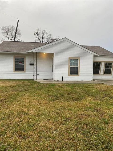 6103 Sherwood Drive Houston TX 77021