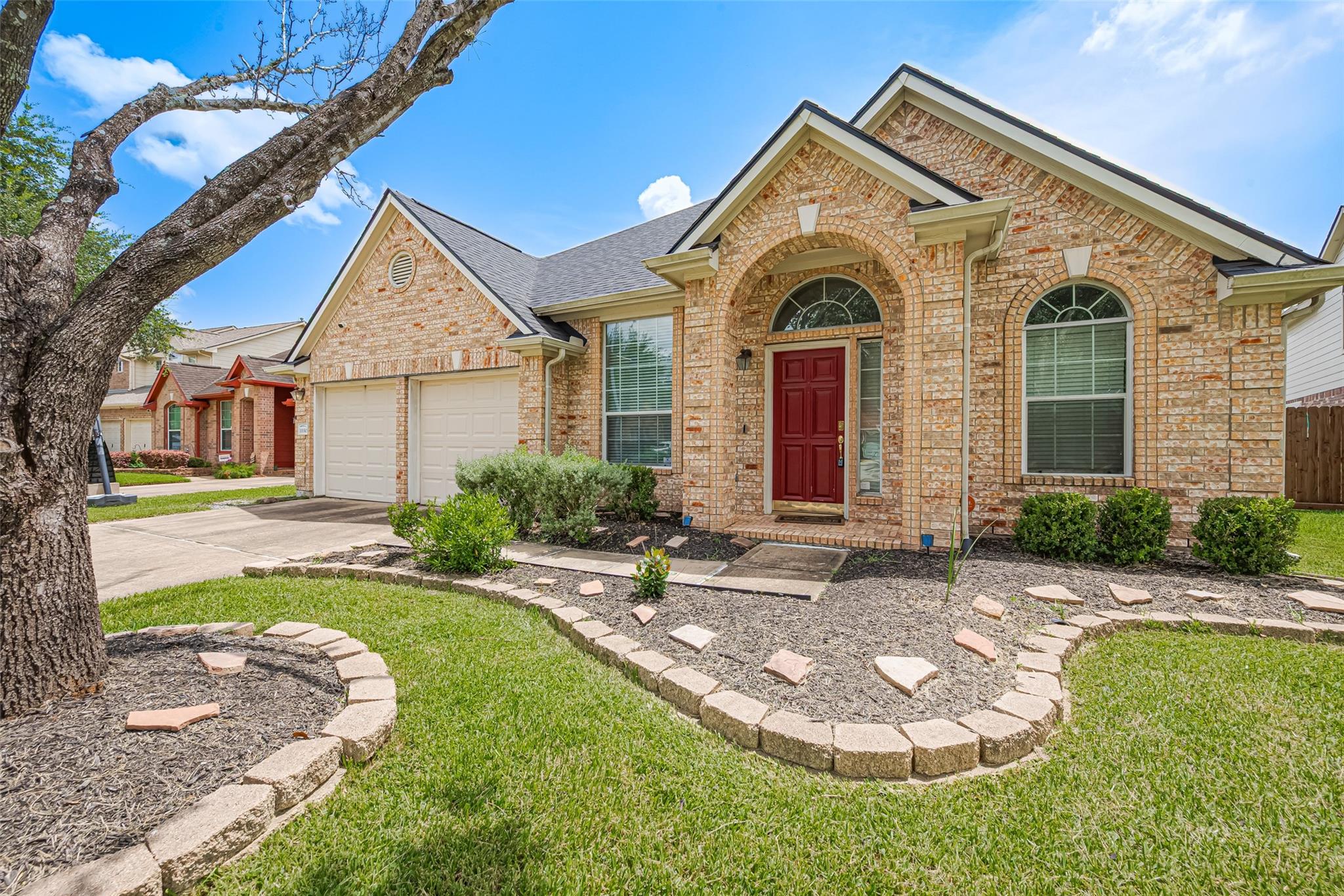 11110 Cliffrose Court