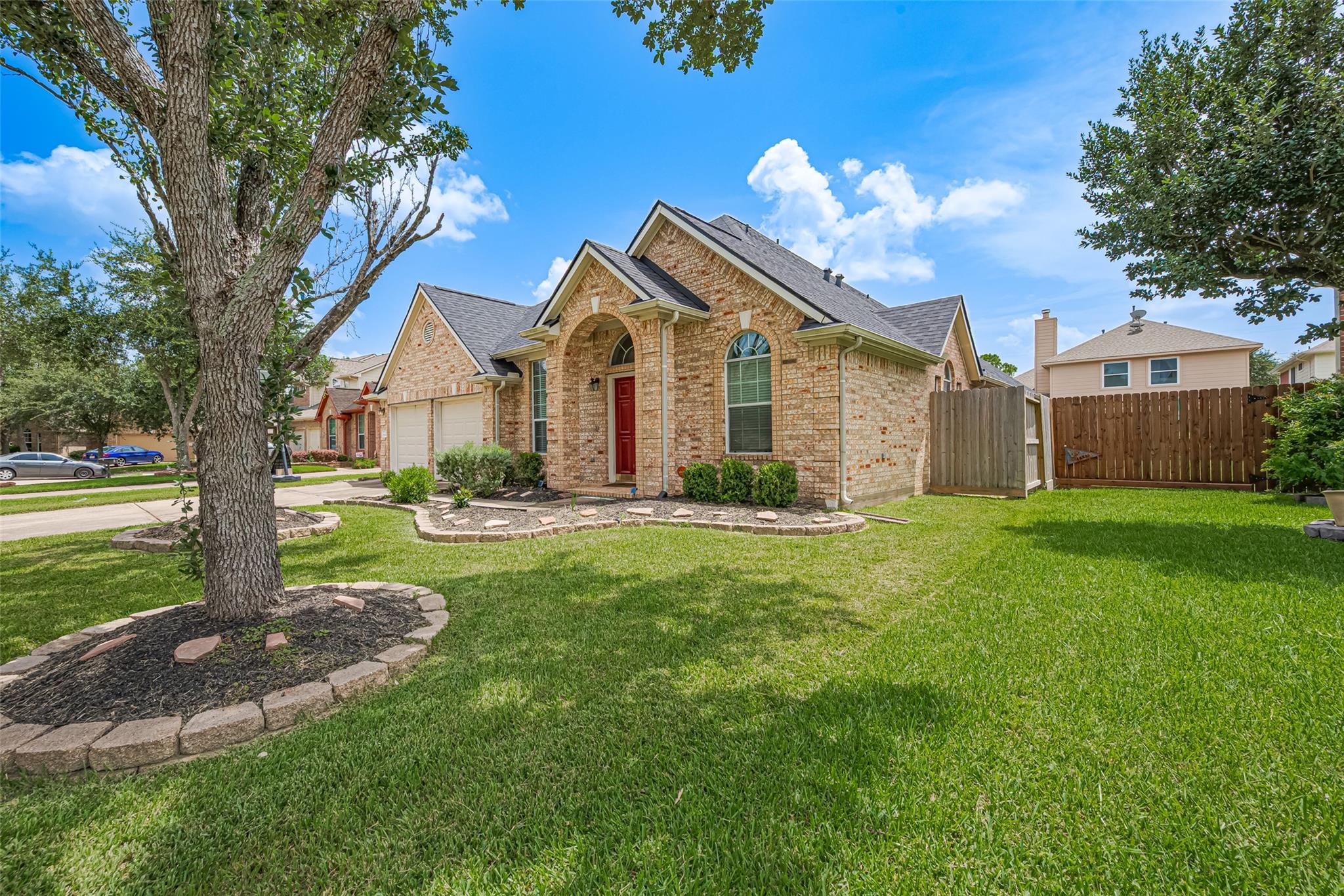11110 Cliffrose Court
