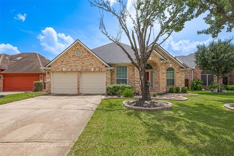 Photo of 11110 Cliffrose Court, Houston, TX 77089 (MLS # 43028165)
