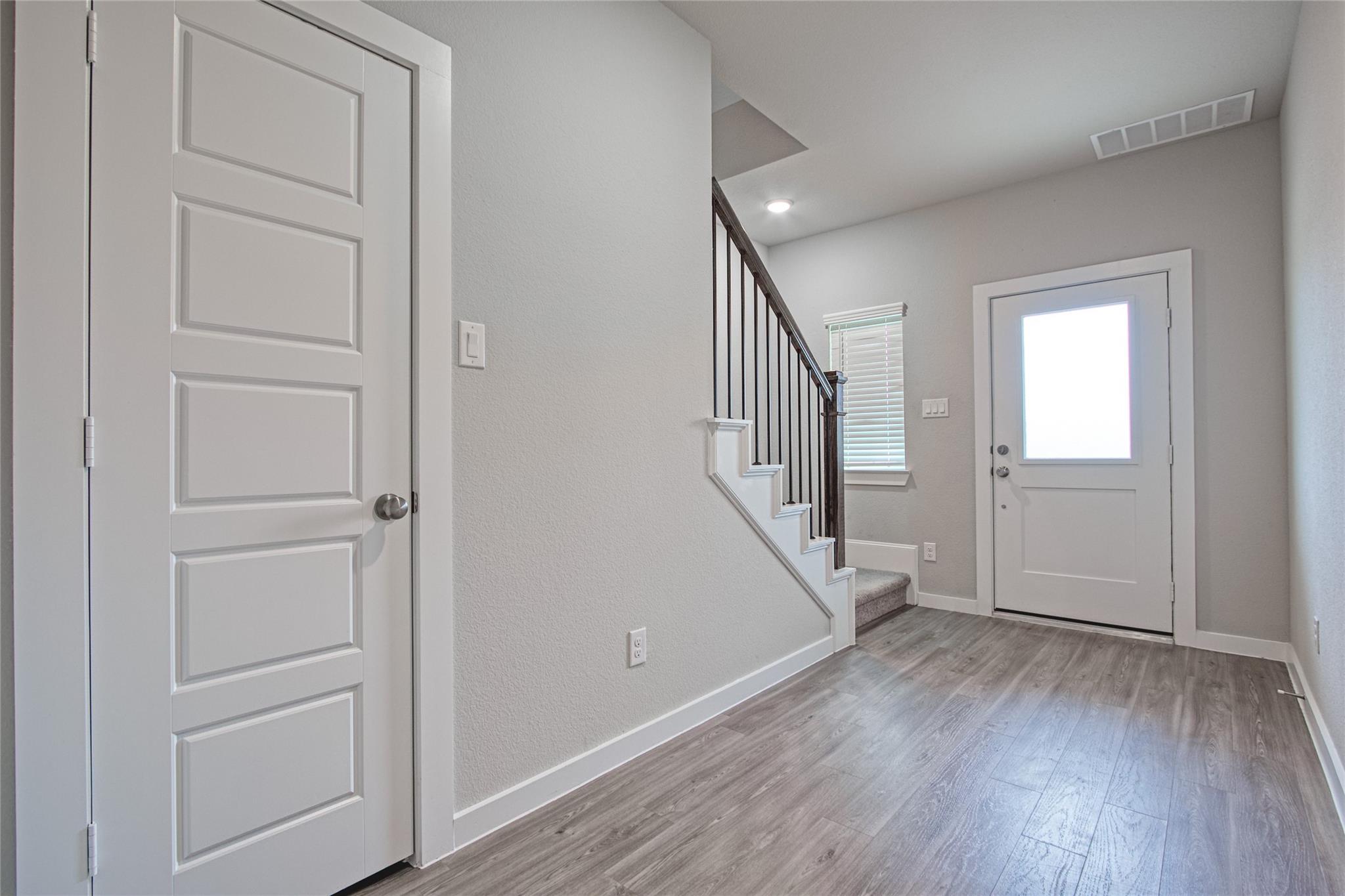3327 Trail View Drive