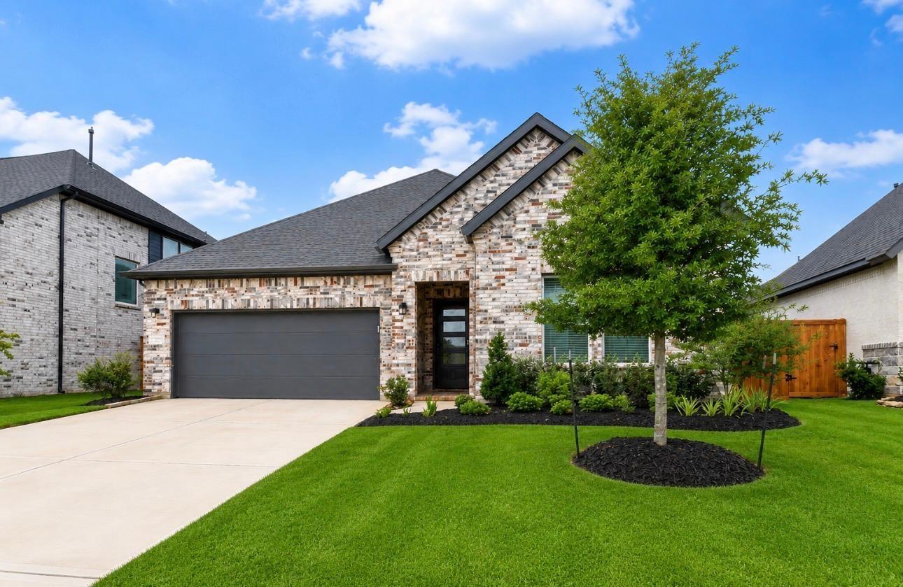 31915 Sky Ridge Lane