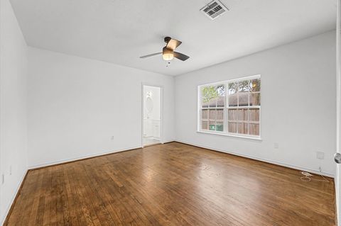 Tiny photo for 511 Joyce Street, Houston, TX 77009 (MLS # 92435412)