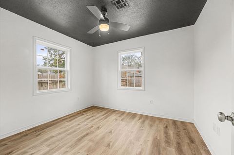 Tiny photo for 511 Joyce Street, Houston, TX 77009 (MLS # 92435412)