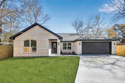 Photo of 17818 Wild Oak Drive, Houston, TX 77090 (MLS # 57212384)