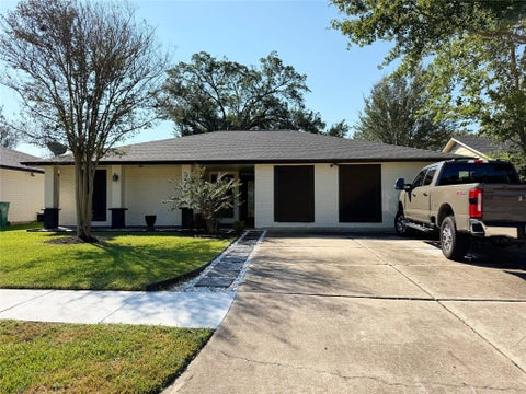 Photo of 3608 Cedarcrest Drive, Pasadena, TX 77503 (MLS # 40415216)