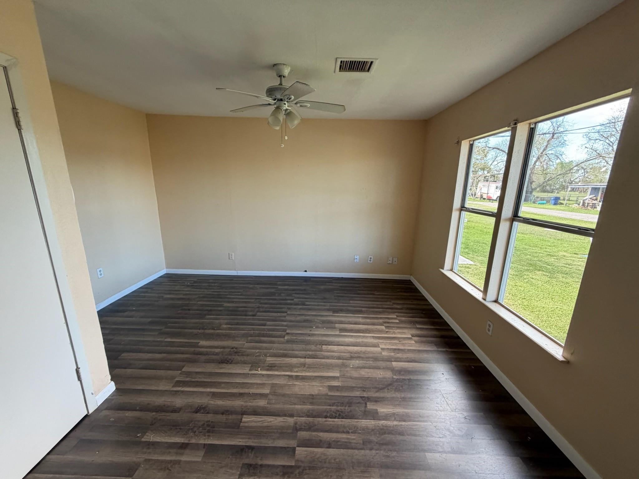 406 Snow Drive