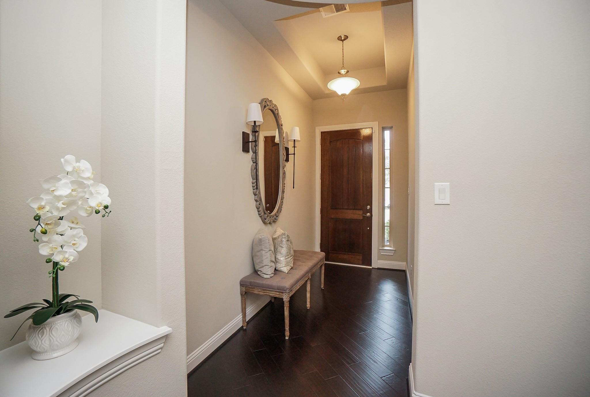 6243 Garden Lakes Lane