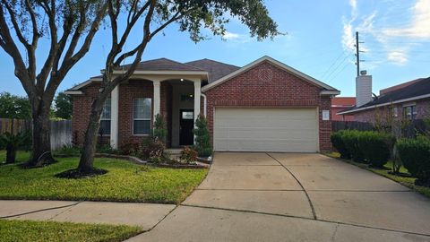 Photo of 5750 Ranch Prairie Trail, Katy, TX 77449 (MLS # 11108850)