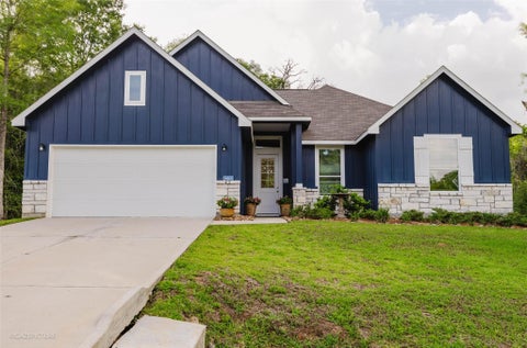 Photo of 26600 Doe Lane, Hempstead, TX 77445 (MLS # 76442301)