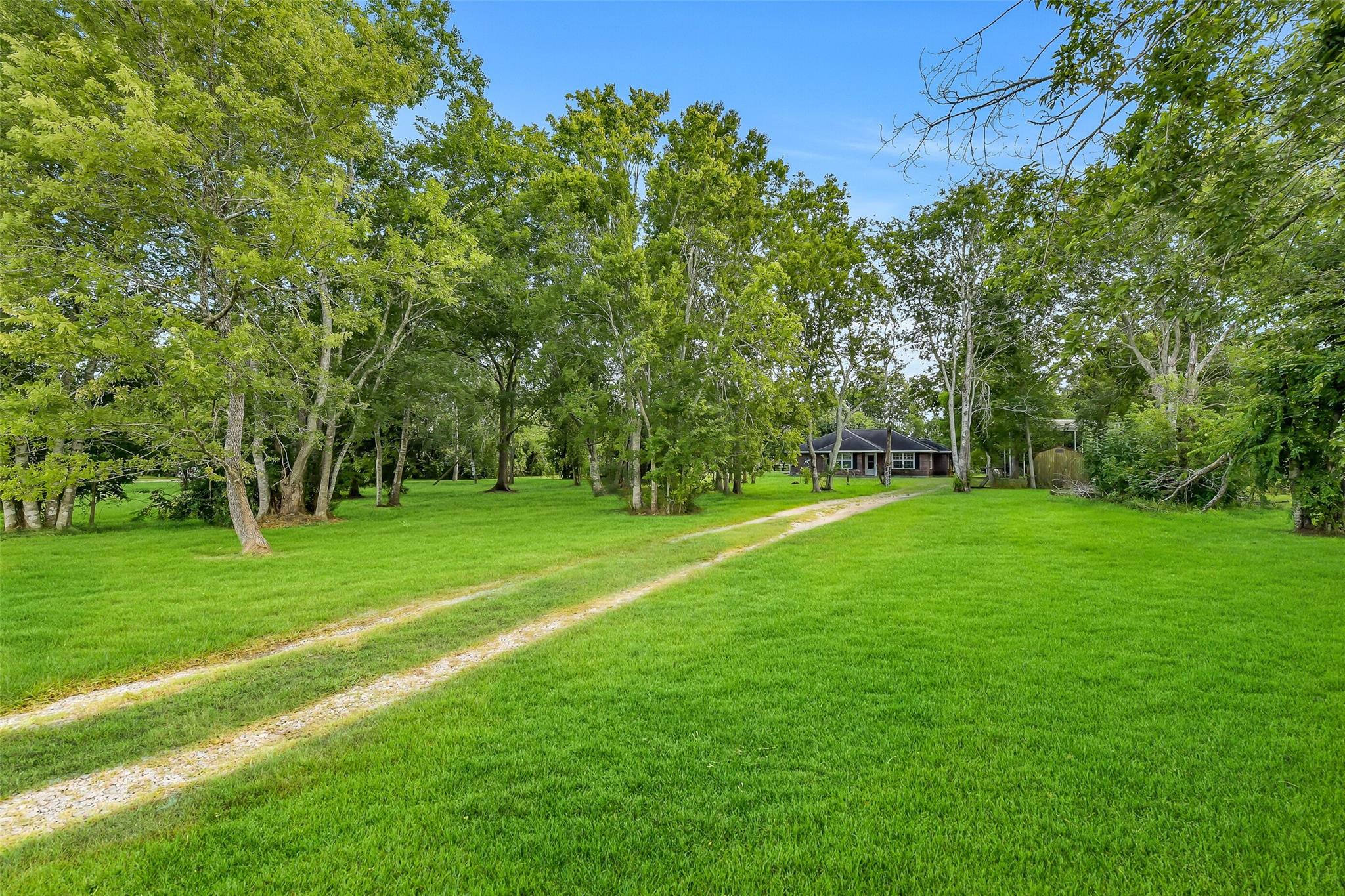 16523 County Road 191