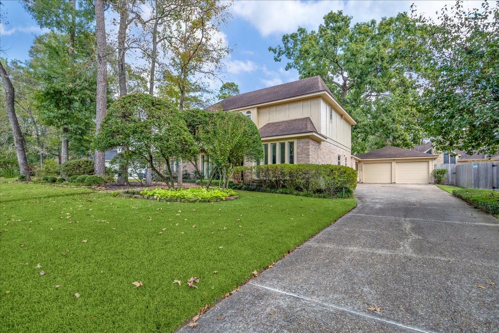 Photo of 3511 Wildwood Ridge Drive, Kingwood, TX 77339 (MLS # 22401173)