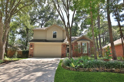 Photo of 21 Long Hearth Place, The Woodlands, TX 77382 (MLS # 30399960)
