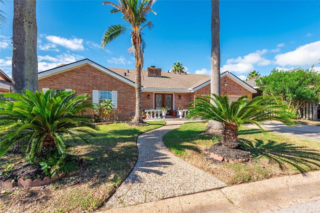 Photo of 2417 Gerol Drive, Galveston, TX 77551 (MLS # 7253359)