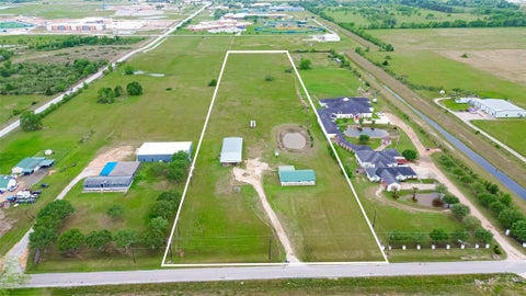 Photo of 11802 Padon Road, Needville, TX 77461 (MLS # 85938186)