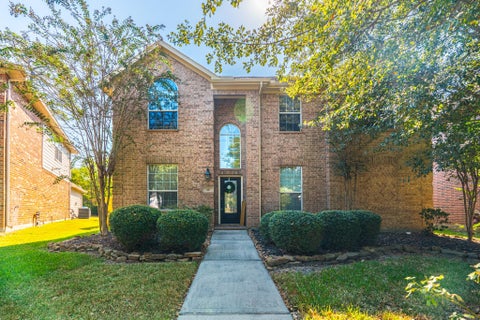 Photo of 19 Powers Bend Way, The Woodlands, TX 77382 (MLS # 9834257)