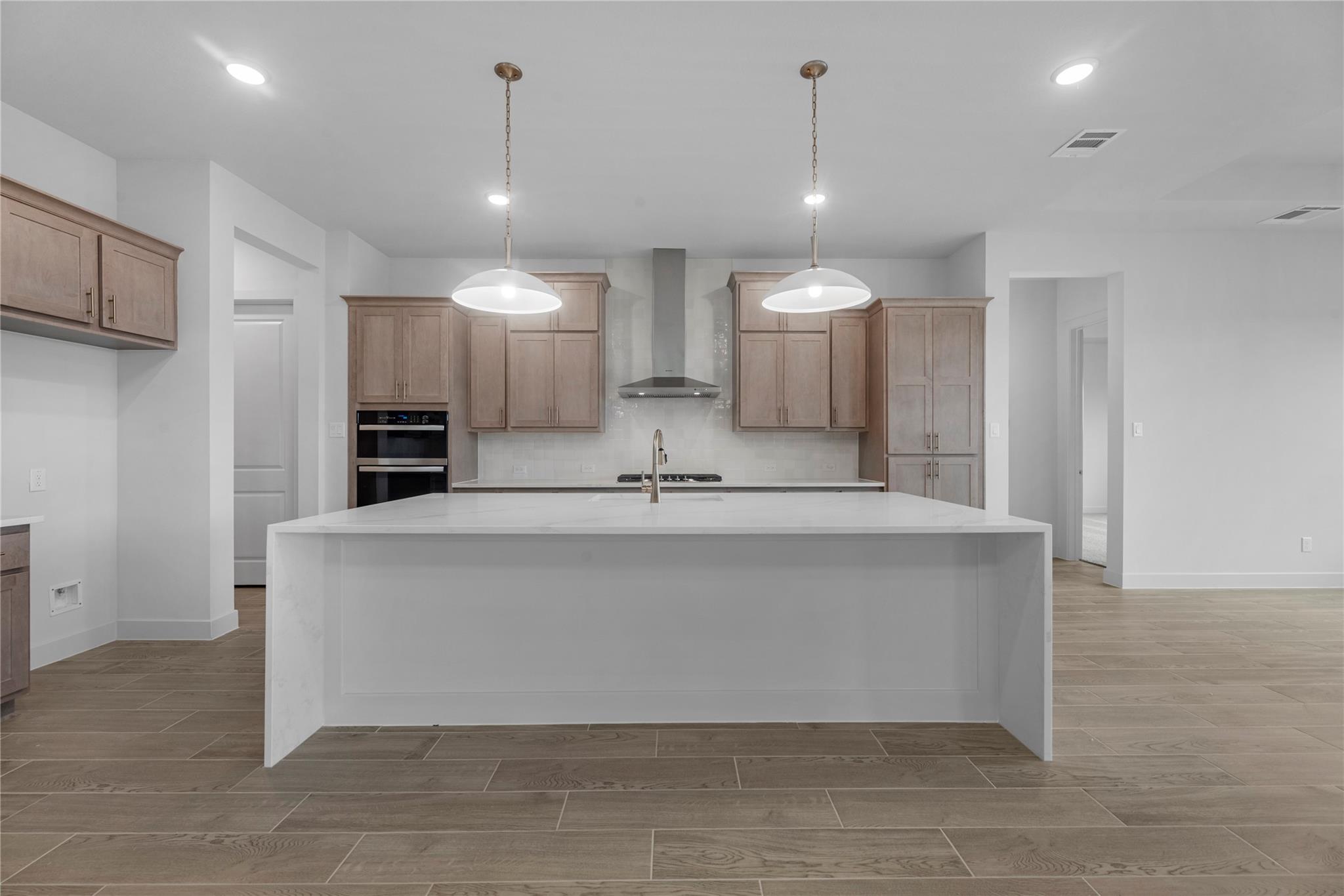 7225 Texas Wrangler Drive