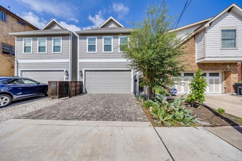 Tiny photo for 1405 Nashua Street, Houston, TX 77008 (MLS # 61726583)