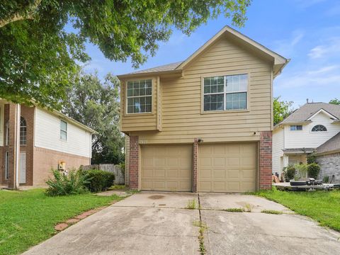 Photo of 7620 Goudin Drive, Houston, TX 77489 (MLS # 68217002)