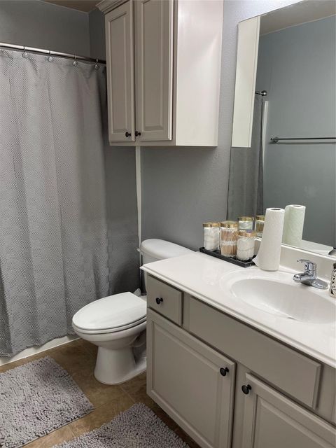 Tiny photo for 305 Holleman Drive E #301, College Station, TX 77840 (MLS # 18844025)