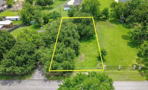 Vacant Land For Sale - 12703 Flaxseed Way<br/> Stafford, TX 77477