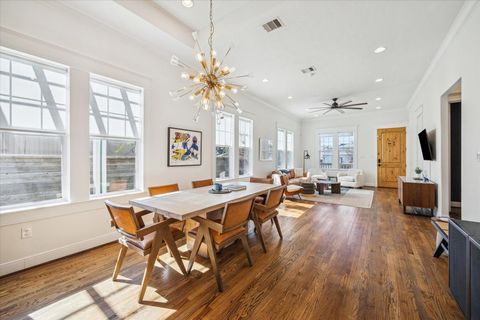 Photo of 304 Walton Street, Houston, TX 77009 (MLS # 3162370)