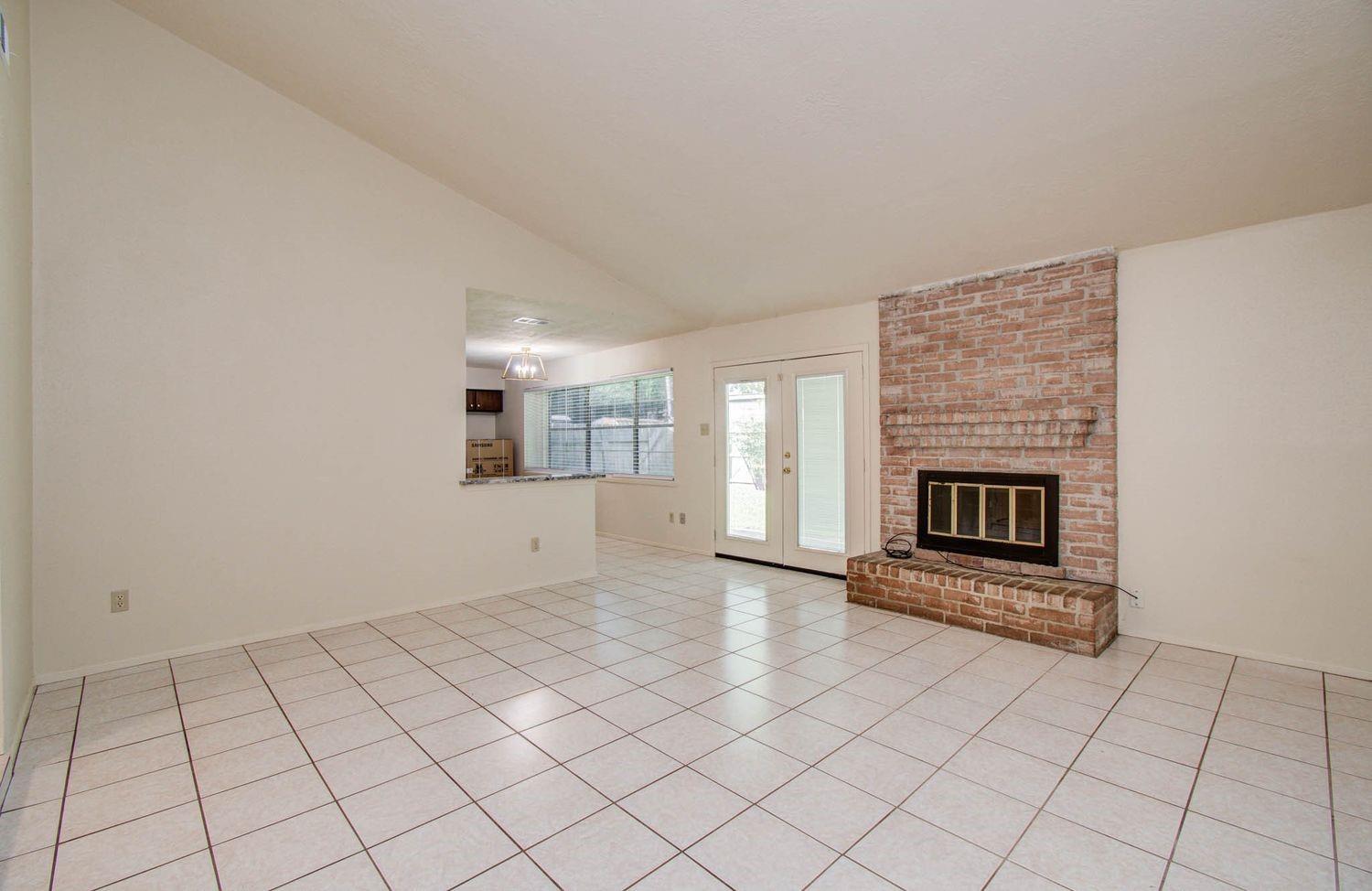 7902 White Swan Drive