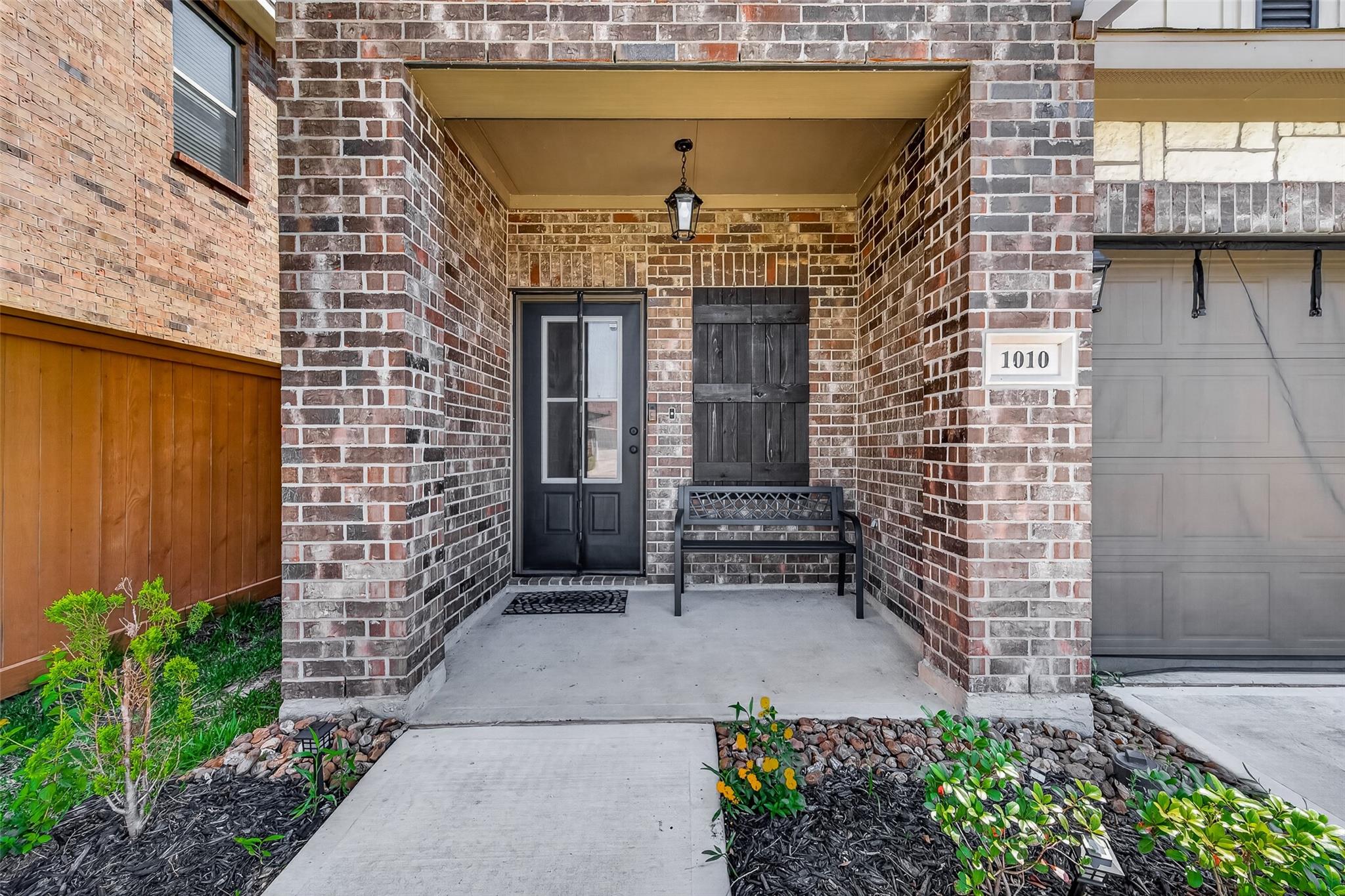 1010 Gentle Nook Drive