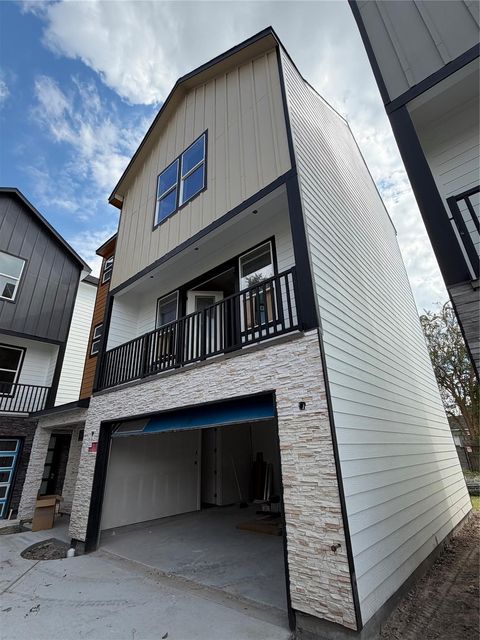 Photo of 2711 Berry Street, Houston, TX 77004 (MLS # 23242476)