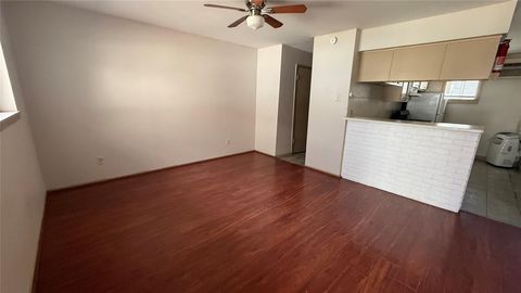 Photo of 1849 Richmond Avenue #45, Houston, TX 77098 (MLS # 11867538)