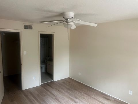 Photo of 10737 Braes Bend Drive, Houston, TX 77071 (MLS # 61124805)