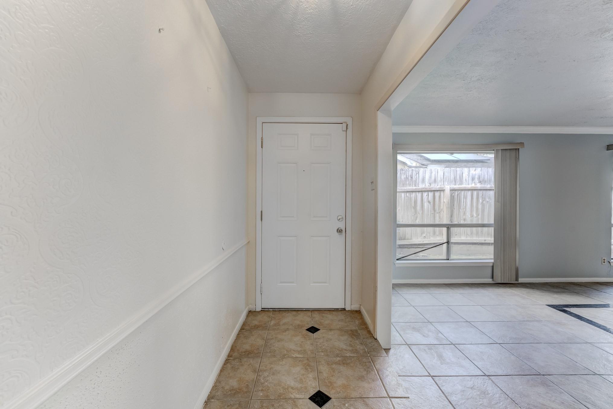 2806 Quail Valley East Drive