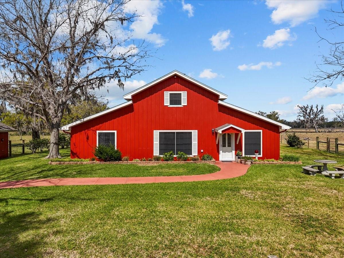8960 County Road 505