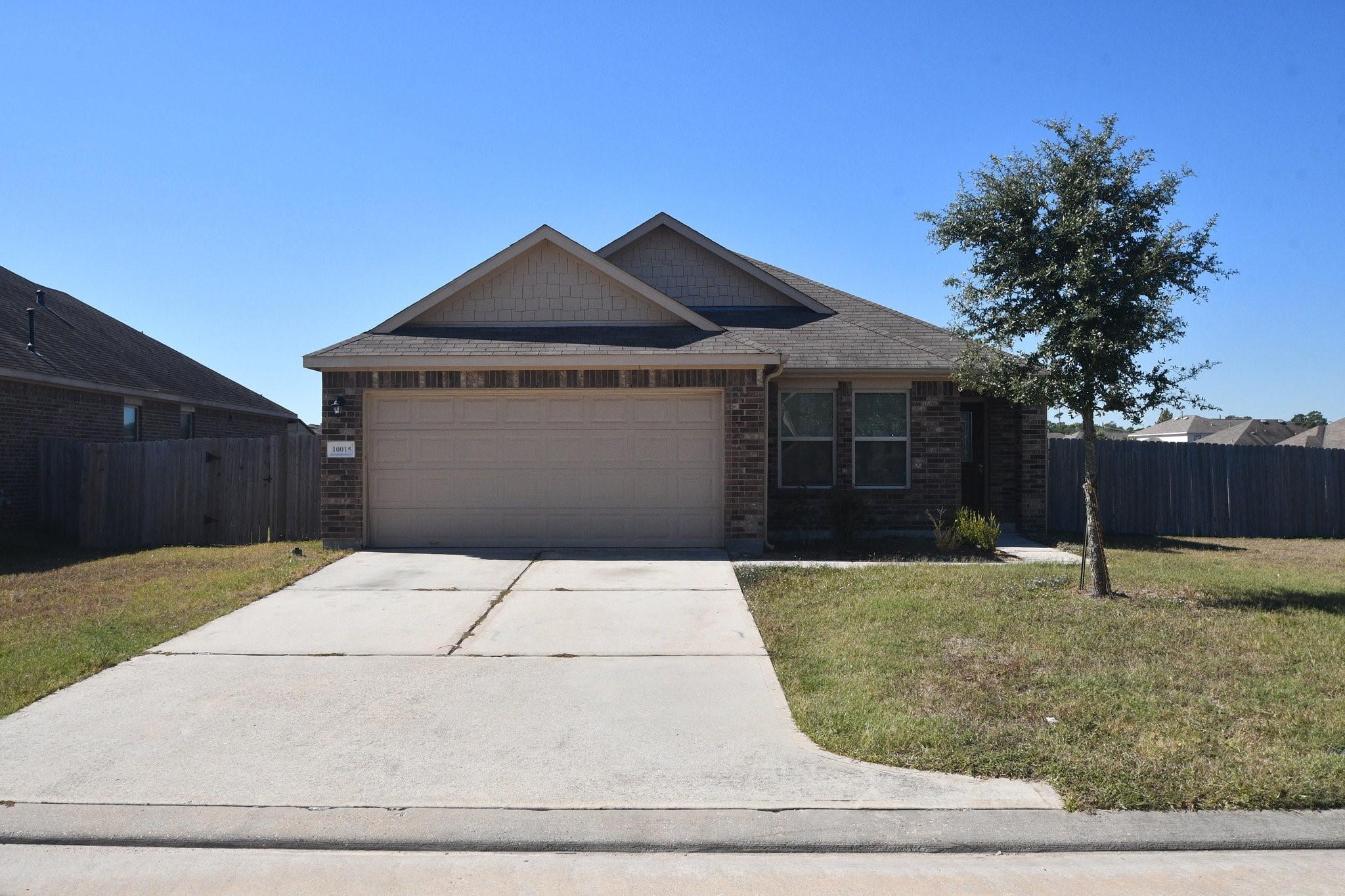 10015 Bitternut Hickory Lane