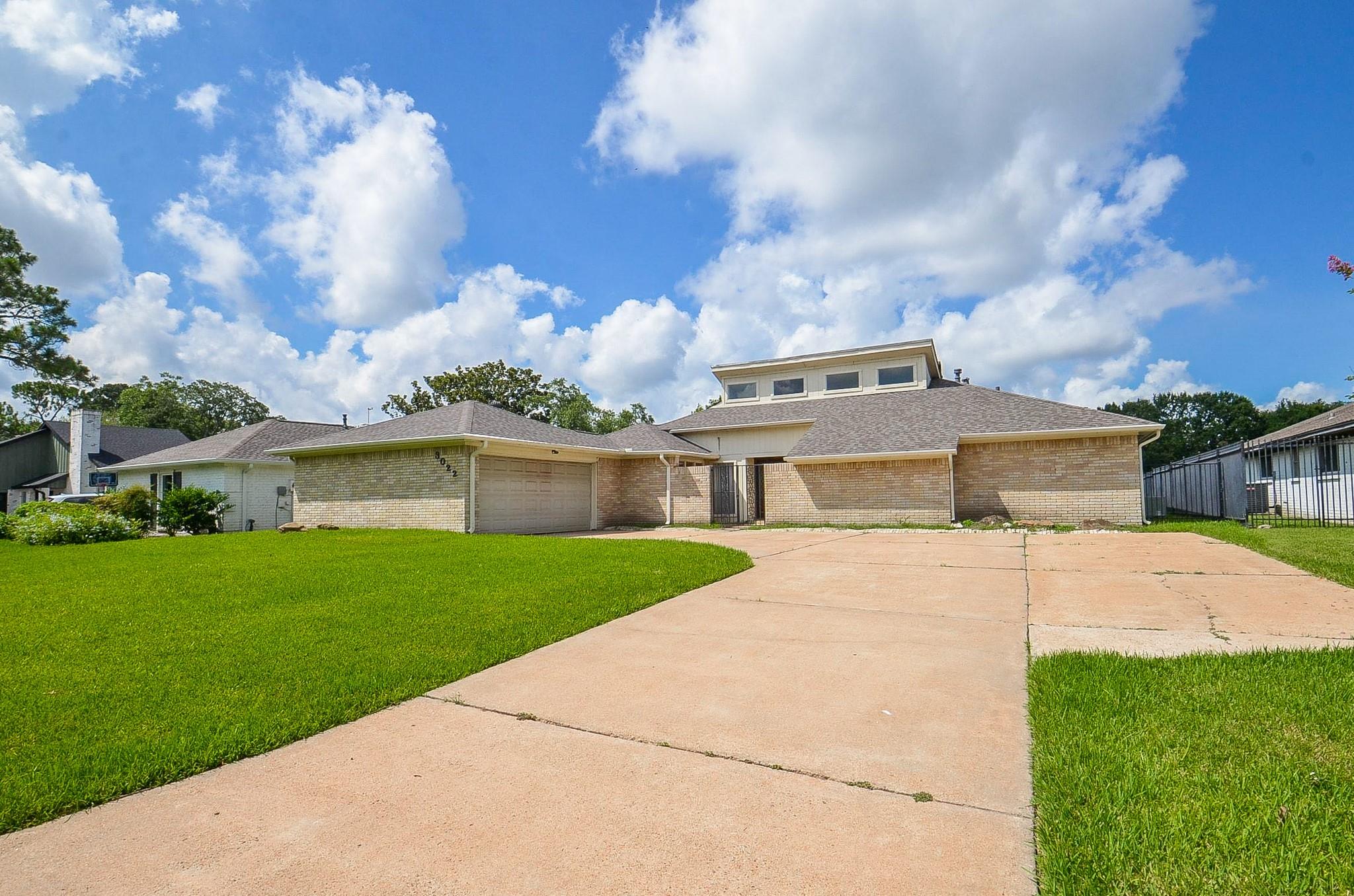 3022 Cypress Point Drive
